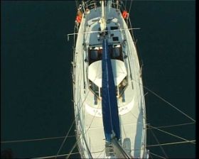 Decksansicht nach achtern aus dem Mast.jpg